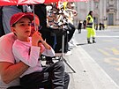 Vatikán se stal místem shromá�d�ní v��ících, kte�í p�i�li sledovat smute�ní...
