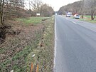 Motork skonil po nehod se kodou Octavia mimo silnici. Havrii na cest...
