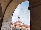 Arel baziliky Panny Marie Sedmibolestn ve tvrti Bohosudov v Krupce na...