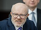 Ministr zdravotnictví Vlastmil Válek z TOP 09 na tiskové konferenci.k novele...