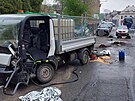 V Hlinsku na Chrudimsku se elektrick multikra srazila s dodvkou. (24. dubna...