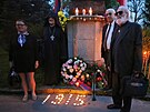 Úastníci piety vyli od kina Dukla, odkud peli v zástupu k arménskému kameni...