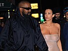 Kanye West a jeho manelka Bianca Censori (Los Angeles, 8. dubna 2024)