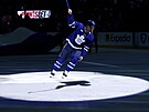 Max Domi z Toronto Maple Leafs byl za hrdinu.