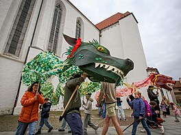 V Bud�jovicích se konalo Svatoji�ské v�n�ení drak�.