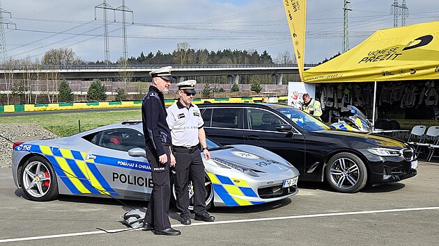 Projekt z Libereckho kraje Ume se pet, kter se zamil na vuku zanajcch motork, zaujal zstupce Evropsk federace autokol.