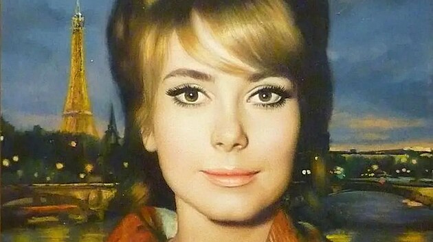 Stylizovan portrt hereky Catherine Deneuve od Nikase Safronova