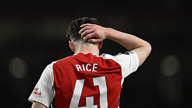 Declan Rice z Arsenalu b�hem zápasu proti Crystal Palace