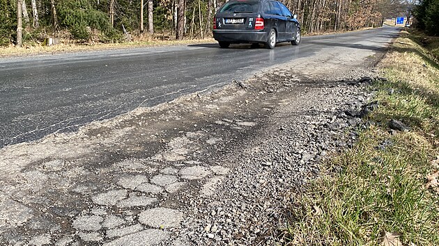 Leton zima nezpsobila na silnicch v Plzeskm kraji takov kody, jako napklad v pedchozm obdob. (17. bezna 2025)