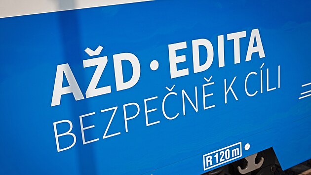 Z nat��en� 146. d�lu magaz�nu POZOR VLAK, autonomn� vlak na Kopidlnce