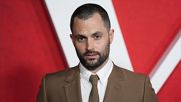 Penn Badgley v New Yorku (23. dubna 2025)