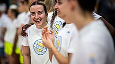 Gabriela And�lová b�hem oslav titulu s USK Praha.