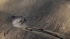 Velká �ást ukrajinského nerostného bohatství pochází z okolí m�sta Kryvyj Rih....