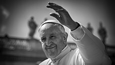 Smutná zpráva o skonu pape�e Franti�ka p�i�la v ned�li ráno krátce po p�l osmé.