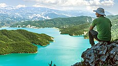 Albánie není tak u�esaná a upravená jako jiné zem� Evropy, svou divokostí...