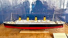 Model parníku Titanic v námo�ním muzeu v Cartagen�