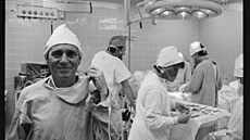 Gynekologicko-porodnická klinika. Fakultní nemocnice Brno. P�ednosta kliniky...