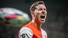 Emotivní zálo�ník Slavie Luká� Provod po vít�zství nad Spartou