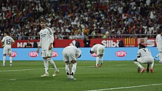 Skleslí fotbalisté Realu Madrid ve finále �pan�lskéhp poháru.