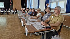 V Dolní Lutyni na Karvinsku se konala nkolikahodinová beseda o plánech na...