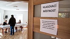 Lidé v Nových Heminovech na Bruntálsku po sedmnácti letech opt hlasovali v...