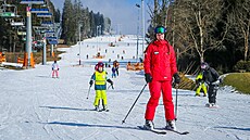 Ve Skiareálu Lipno se tuto zimu vyst�ídalo tém�� 130 tisíc lidí.