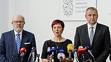 Ministr zdravotnictví Vlastmil Válek z TOP 09, éfka výboru pro zdravotnictví...