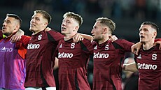 Sparantí fotbalisté se radují z výhry v semifinále Mol Cupu nad Plzní