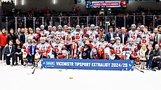 Hokejisté Pardubic po prohe finále extraligy proti Komet Brno.