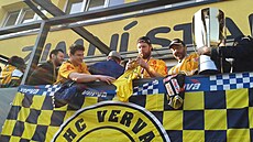 Fanou�kovské fotografie ze zlaté sezony hokejového Litvínova 2014/15. Tyto od...