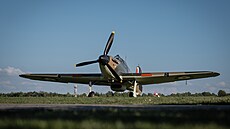 Stíhací letoun Hawker Hurricane se 80. let od konce 2. sv�tové války vrací na...