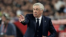 Kou� Realu Madrid Carlo Ancelotti b�hem finále �pan�lského poháru s Barcelonou.