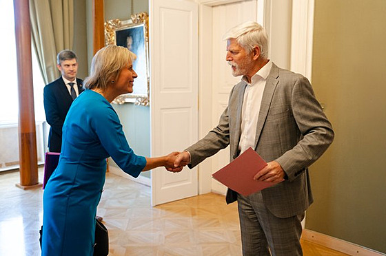 Prezident Pavel dnes na Praském hrad pijal hejtmanku Janu Mrakovou...