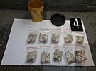 Pi domovnch prohldkch zajistili kriminalist zhruba 10 kilogram heroinu,...