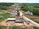 Stavba dlnice mezi Vysokm Mtem a Litomyl je v plnm proudu. (28. dubna...