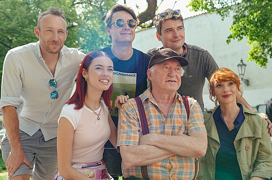Snímek z natáení filmu Máma a táta jsou boí