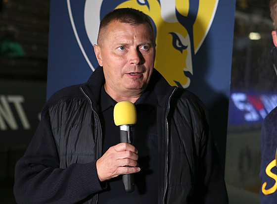 editel Sdruení prvoligových klub ledního hokeje Daniel Sadil.