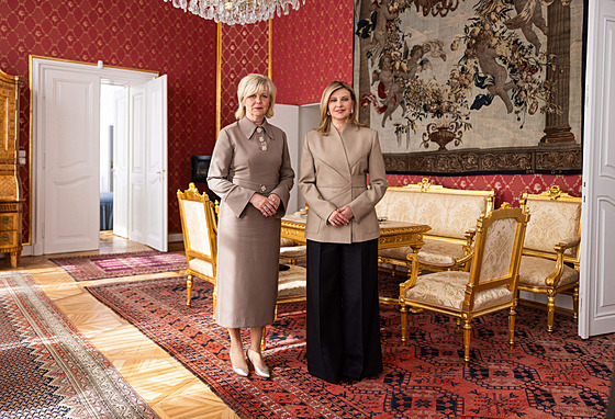 První dámy České republiky a Ukrajiny se sladily a velmi jim to slušelo.