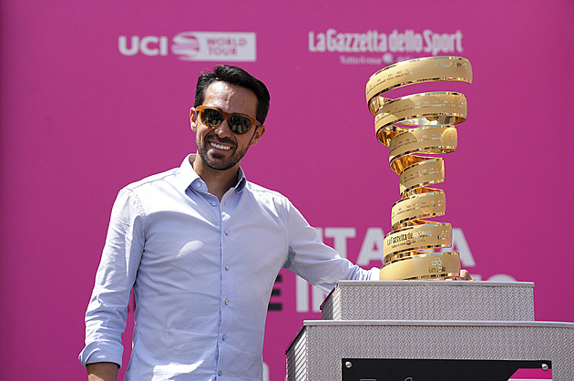 Napoprvé mě donutili startovat. Contador o svém Giru i Rogličových trumfech