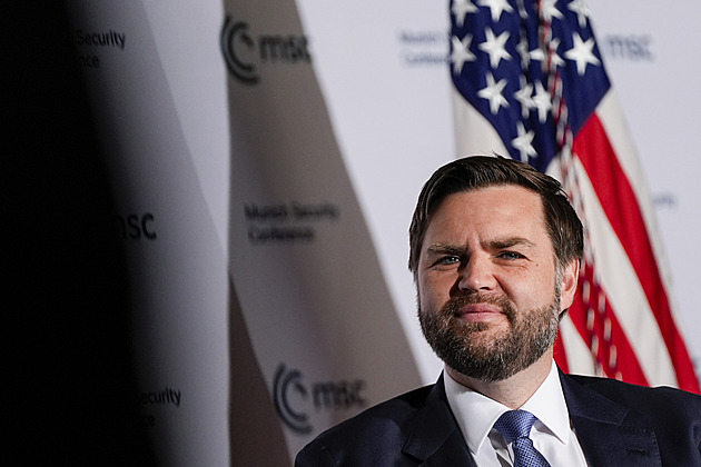 ANALÝZA: Třaskavá esej Trumpova pěšáka. Evropa vede kampaň proti Západu, tvrdí