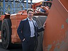 Jednatel vrobce dln techniky Ferrit Petr Mohelnk. Firma psob ve Frdlantu...