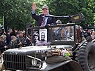 Slavnosti svobody. Jízdou historických vojenských vozidel Conwoy of Liberty...