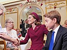 Princezna Kate a princ George na setkání s veterány v Buckinghamském paláci (5....