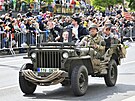 Plzní projel Konvoj svobody s rekordními 400 kusy vojenské historické techniky....