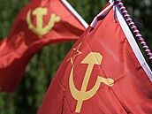 Komunisté si na pra�ském Klárov� p�ipomínají 80. výro�í konce druhé sv�tové...