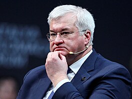 Ukrajinský ministr zahrani�í Andrij Sybiha v turecké Antalyi (12. dubna 2025)