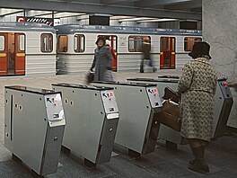 První úsek pra�ského metra byl otev�en v roce 1974, od té doby se sí� metra...