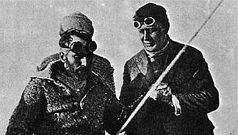 Vlevo Nobile, vpravo Bhounek