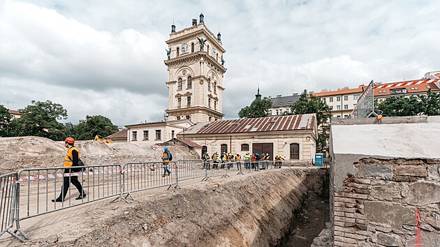Zrekonstruovan Vinohradsk vodrna se promn na osvtov centrum (7. kvtna 2025)