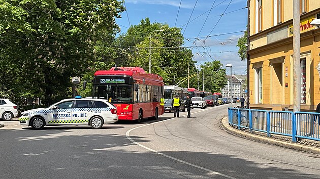 idii se musej mstu vyhnout.
